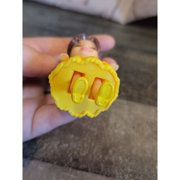 Young Belle Beauty Beast glitter yellow dress Disney toy figure - Picture 4 of 5